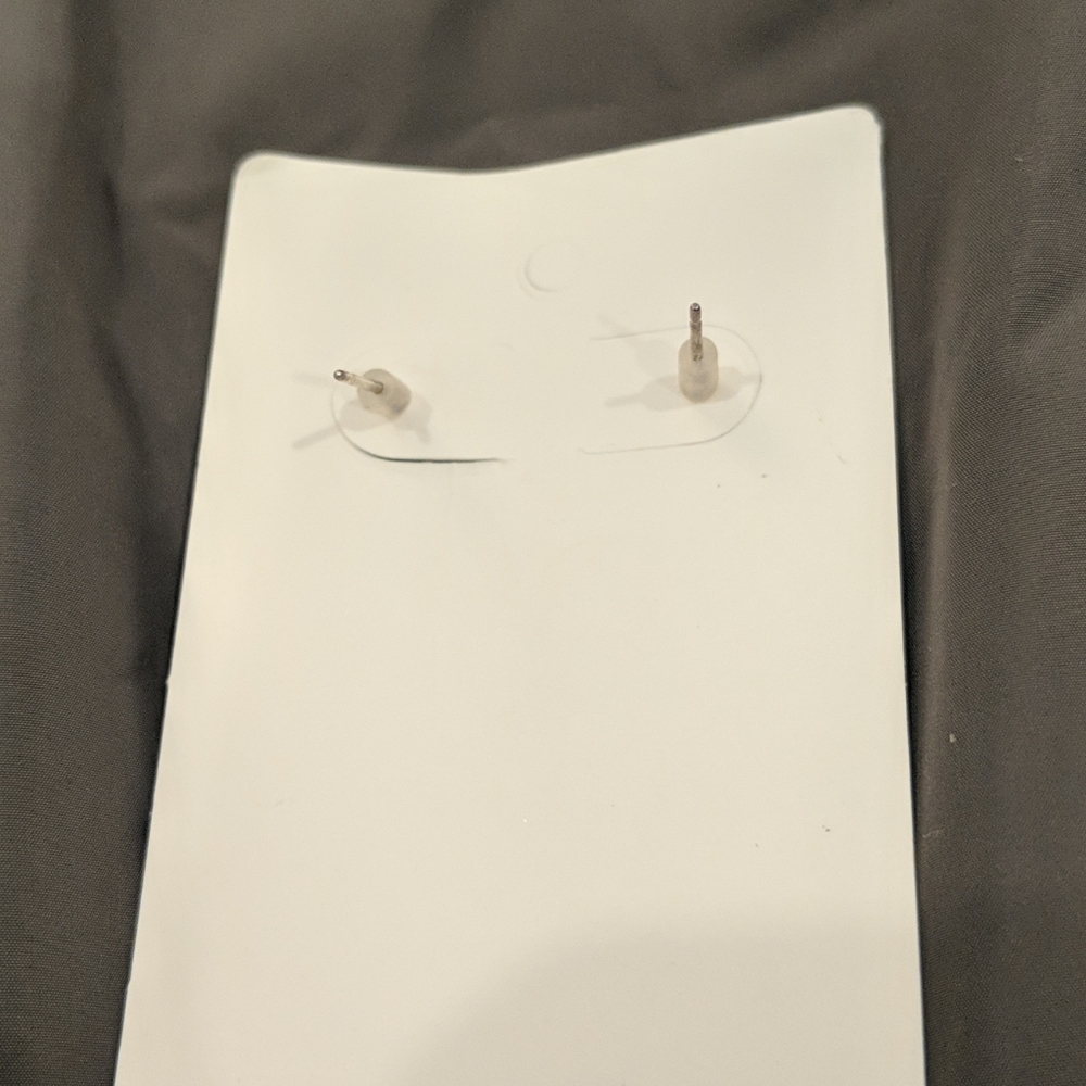 Studs - Picture 2 of 3